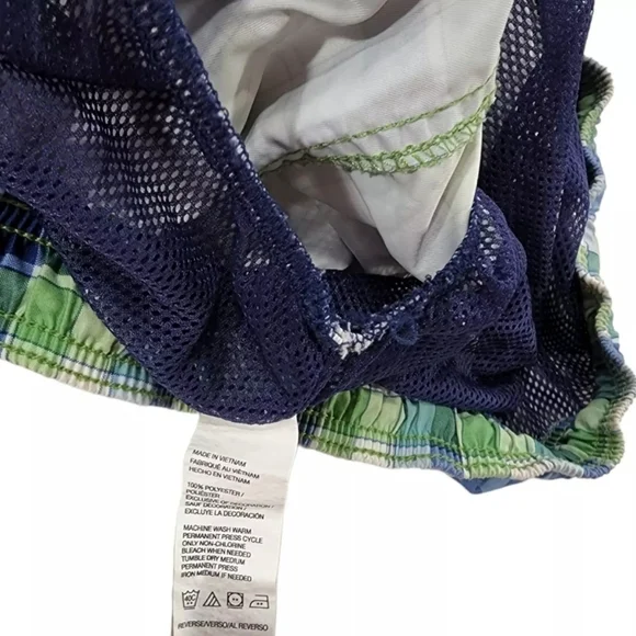 Izod Men's Lined Swim Trunks - Picture 6 of 6